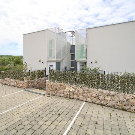 Villa Solis Lacus Modern Apartment - Private Heated Pool - Smart Tv Sky X - Free Parking Нівице Екстер'єр фото