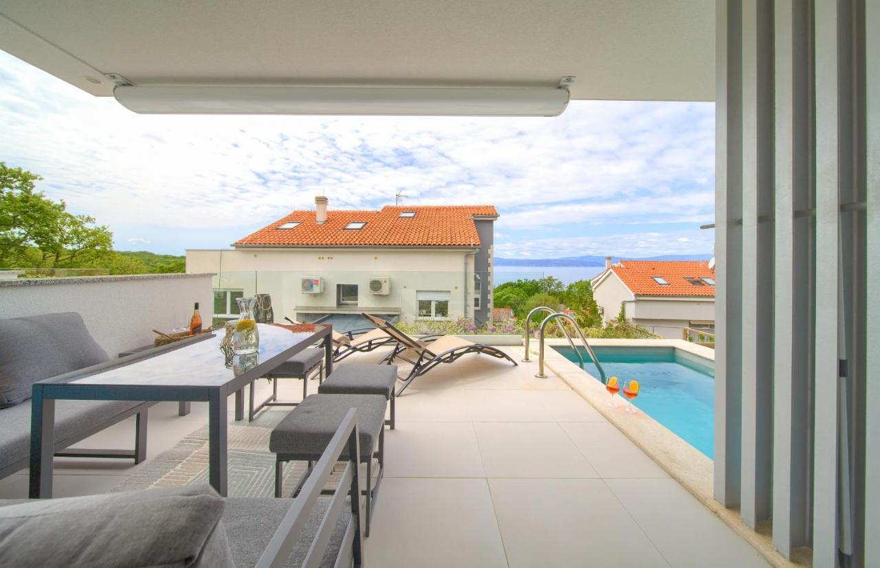 Villa Solis Lacus Modern Apartment - Private Heated Pool - Smart Tv Sky X - Free Parking Нівице Екстер'єр фото